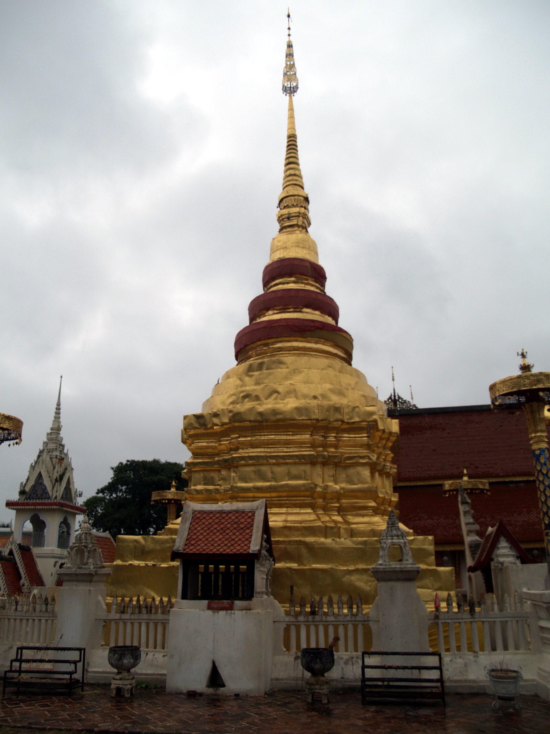 พระบรมธาตุเจดีย์วัดปงสนุก