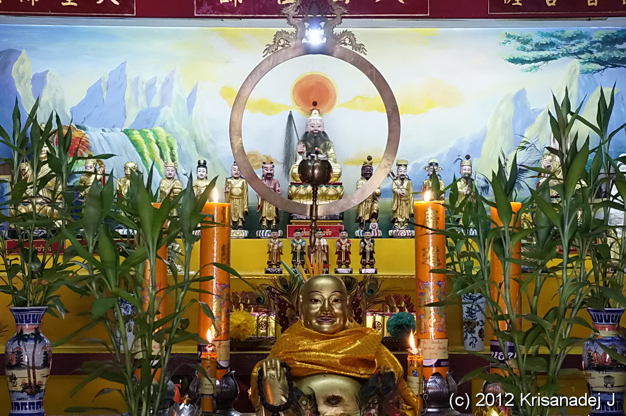 มูลนิธิสว่างทุ่งสงธรรมสถาน