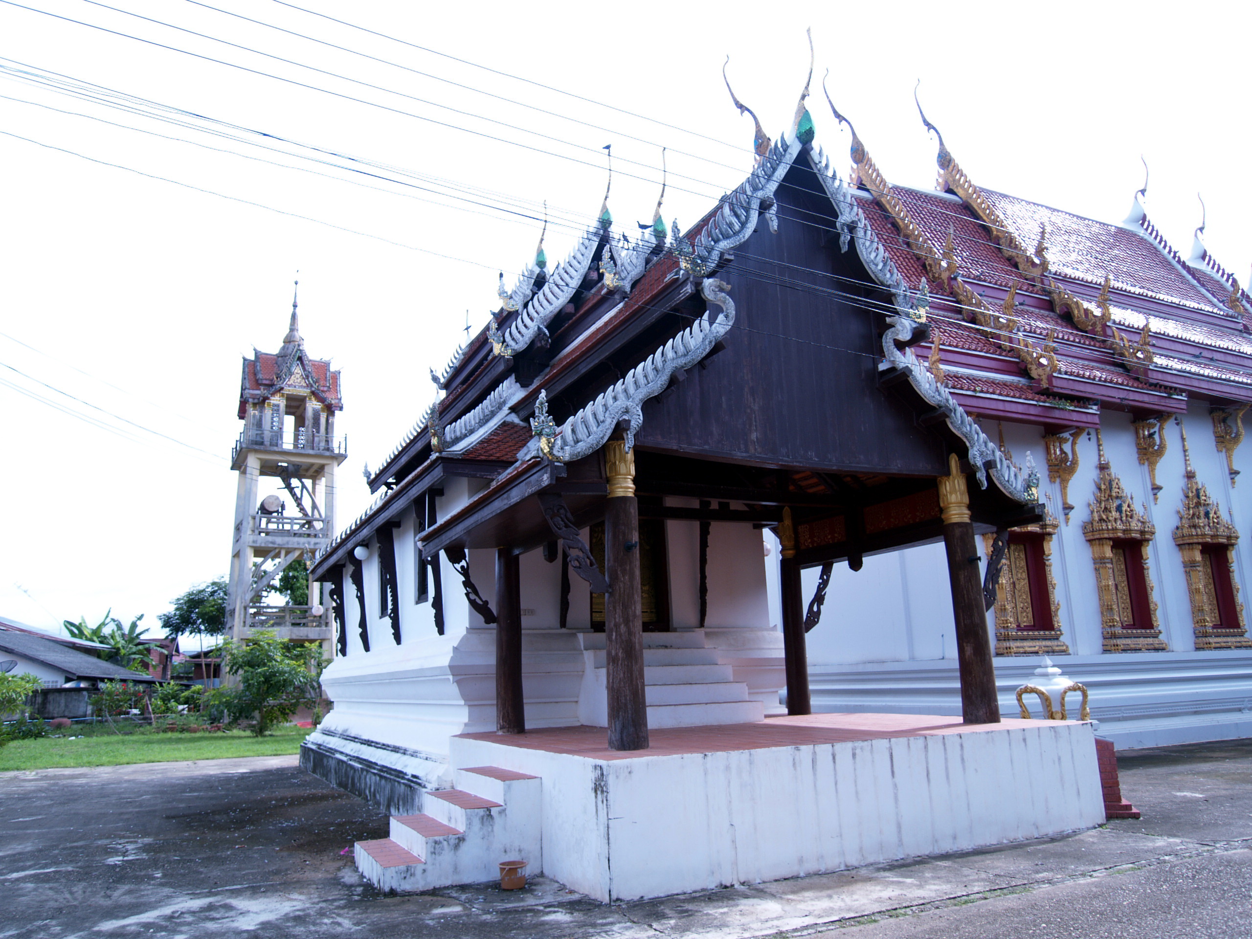 อุโบสถวัดหาดเสี้ยว