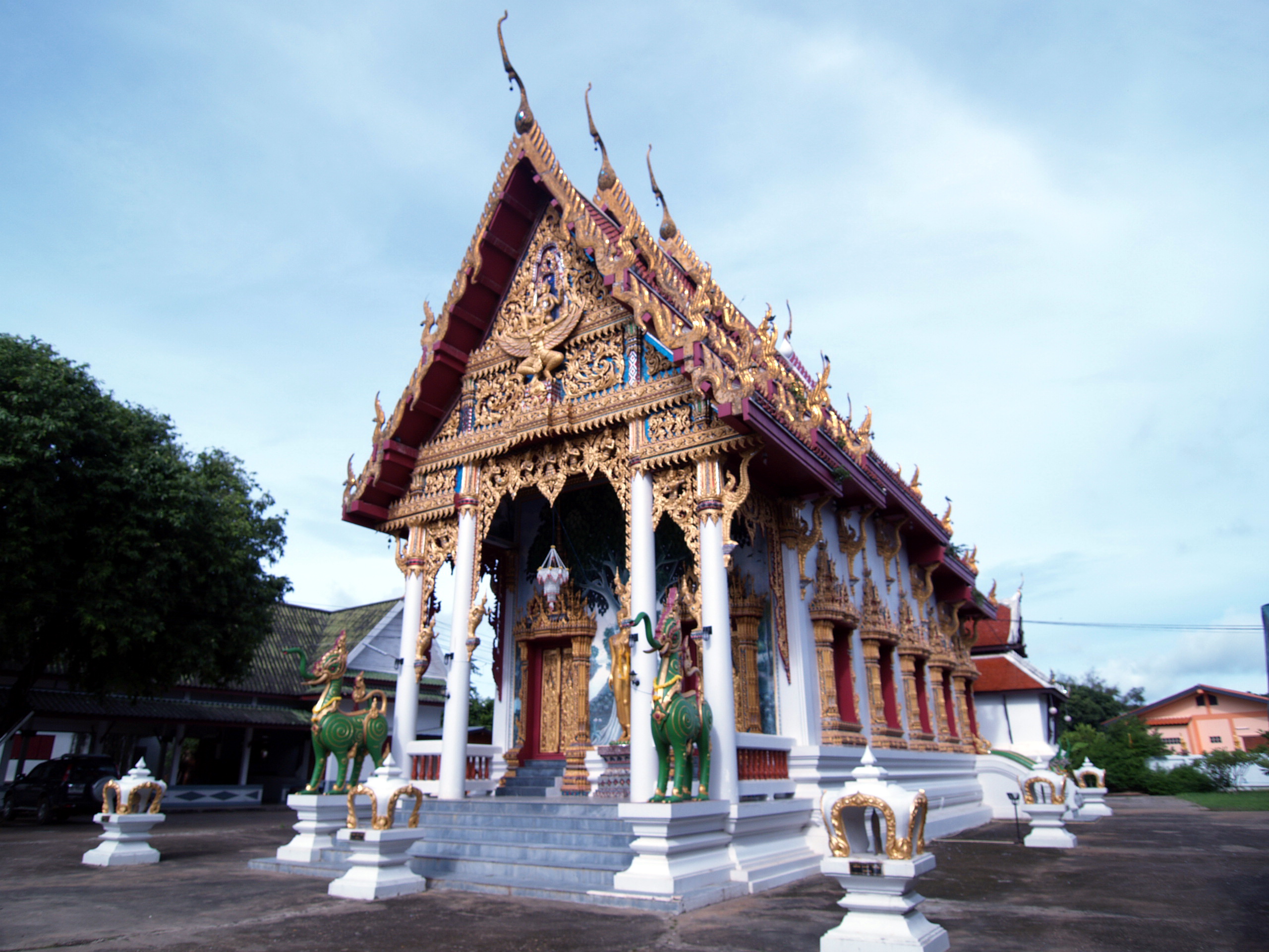 วัดหาดเสี้ยว