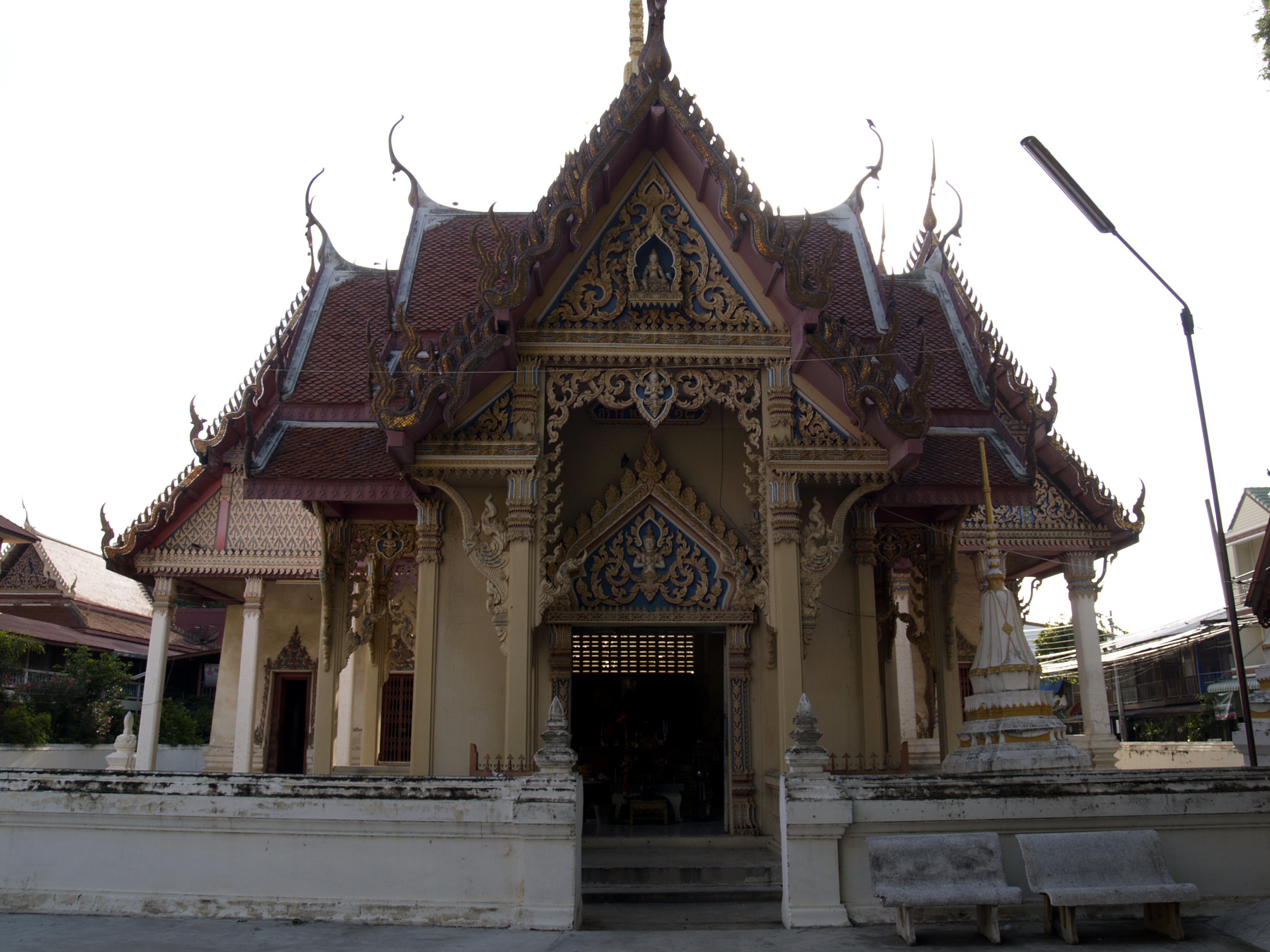 วัดประตูสาร