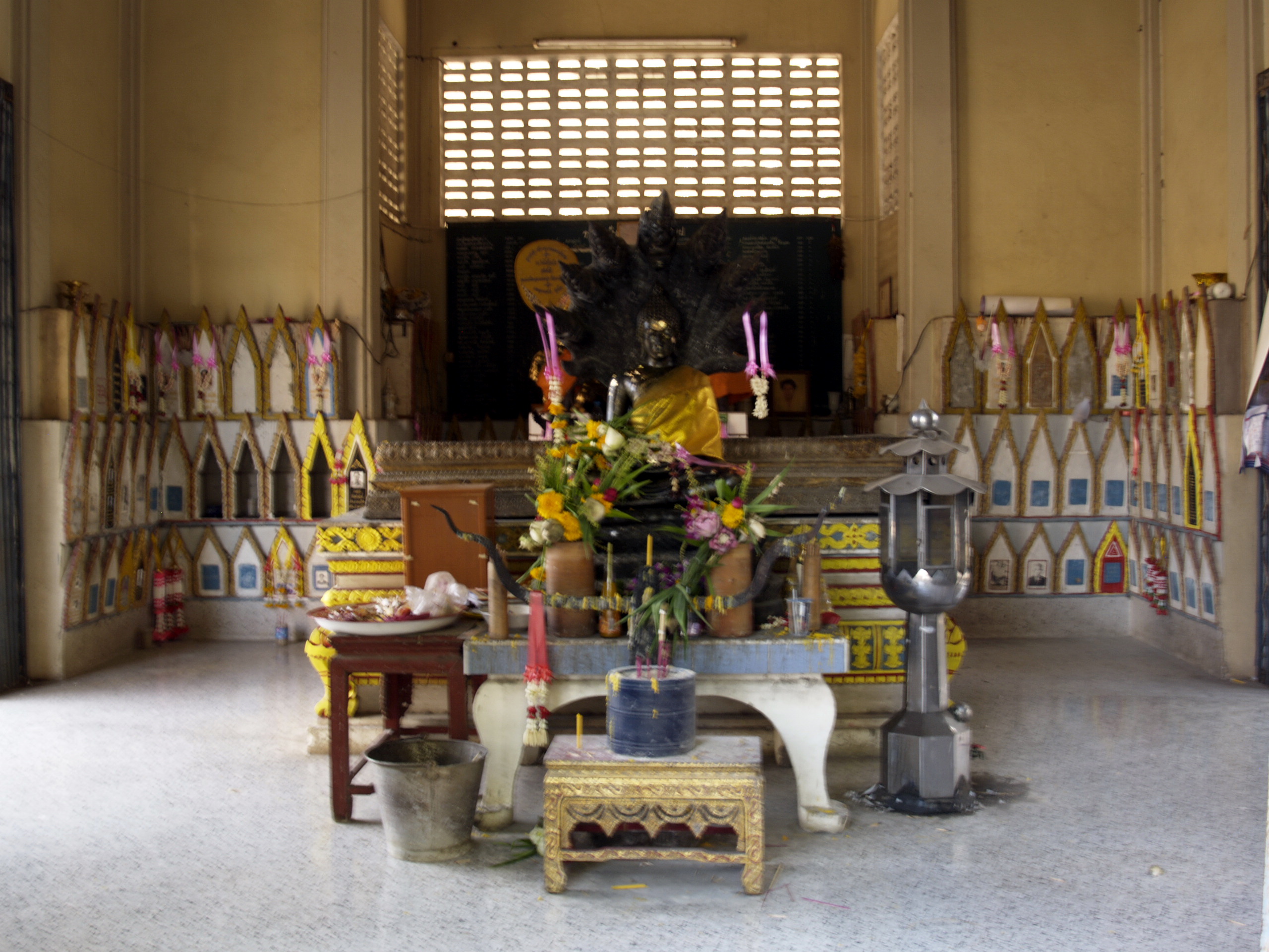 วัดประตูสาร