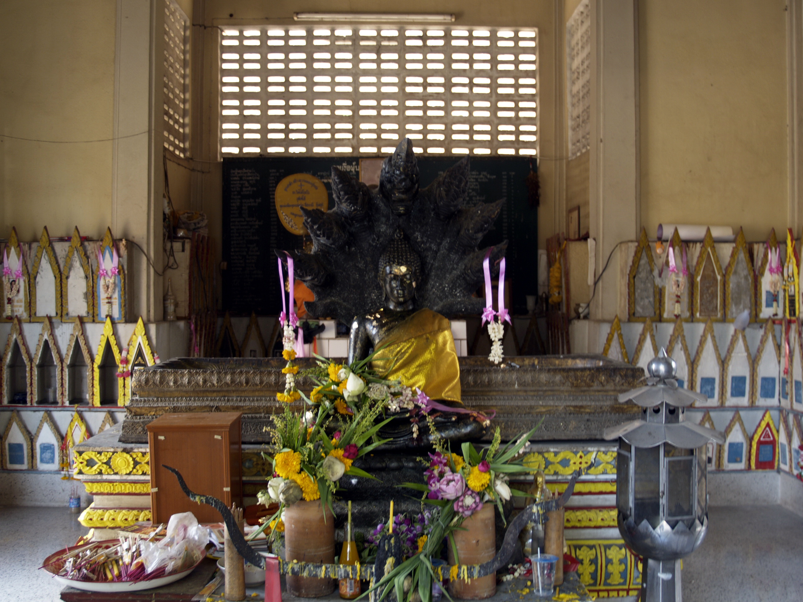 วัดประตูสาร
