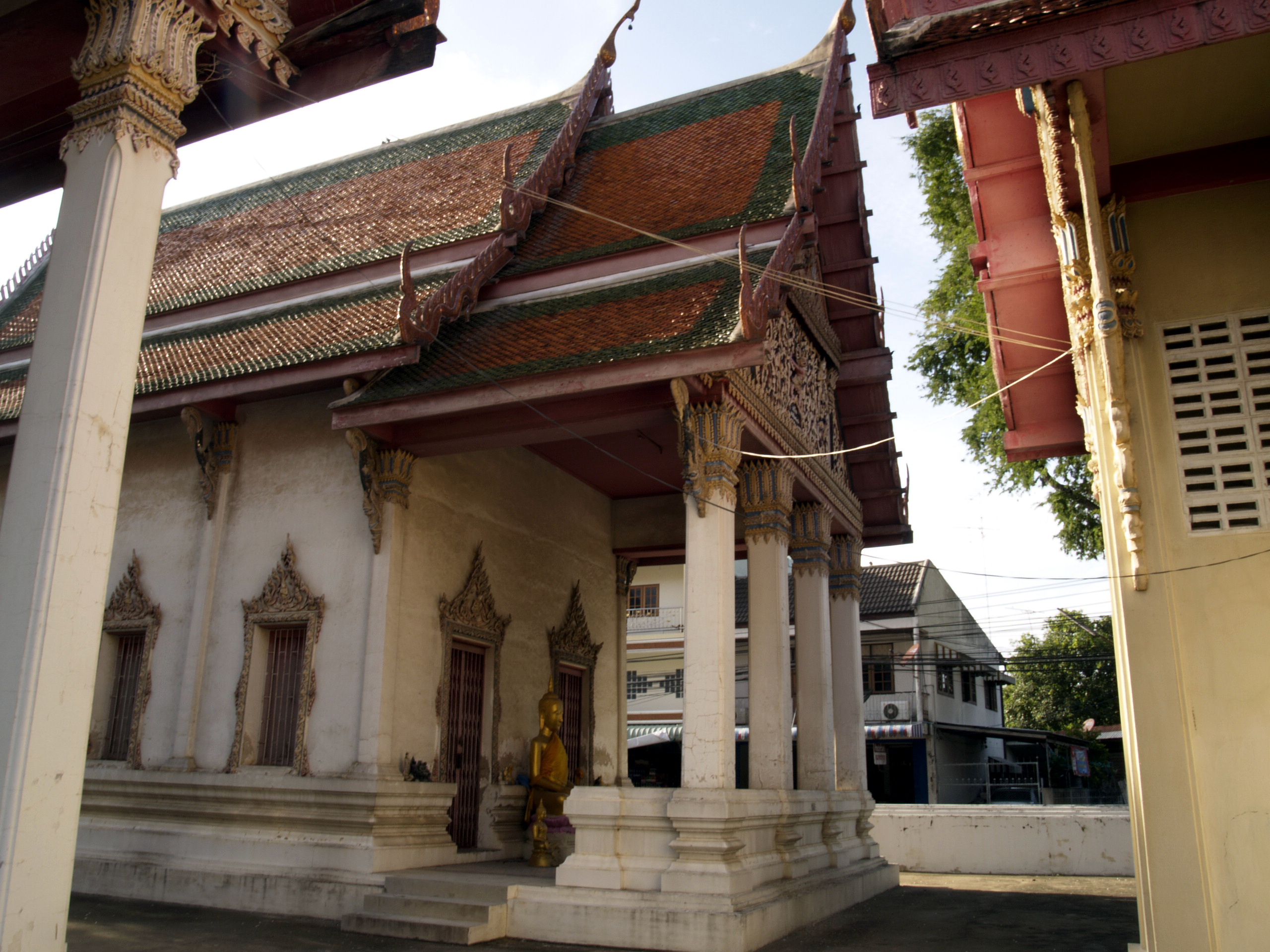 วัดประตูสาร