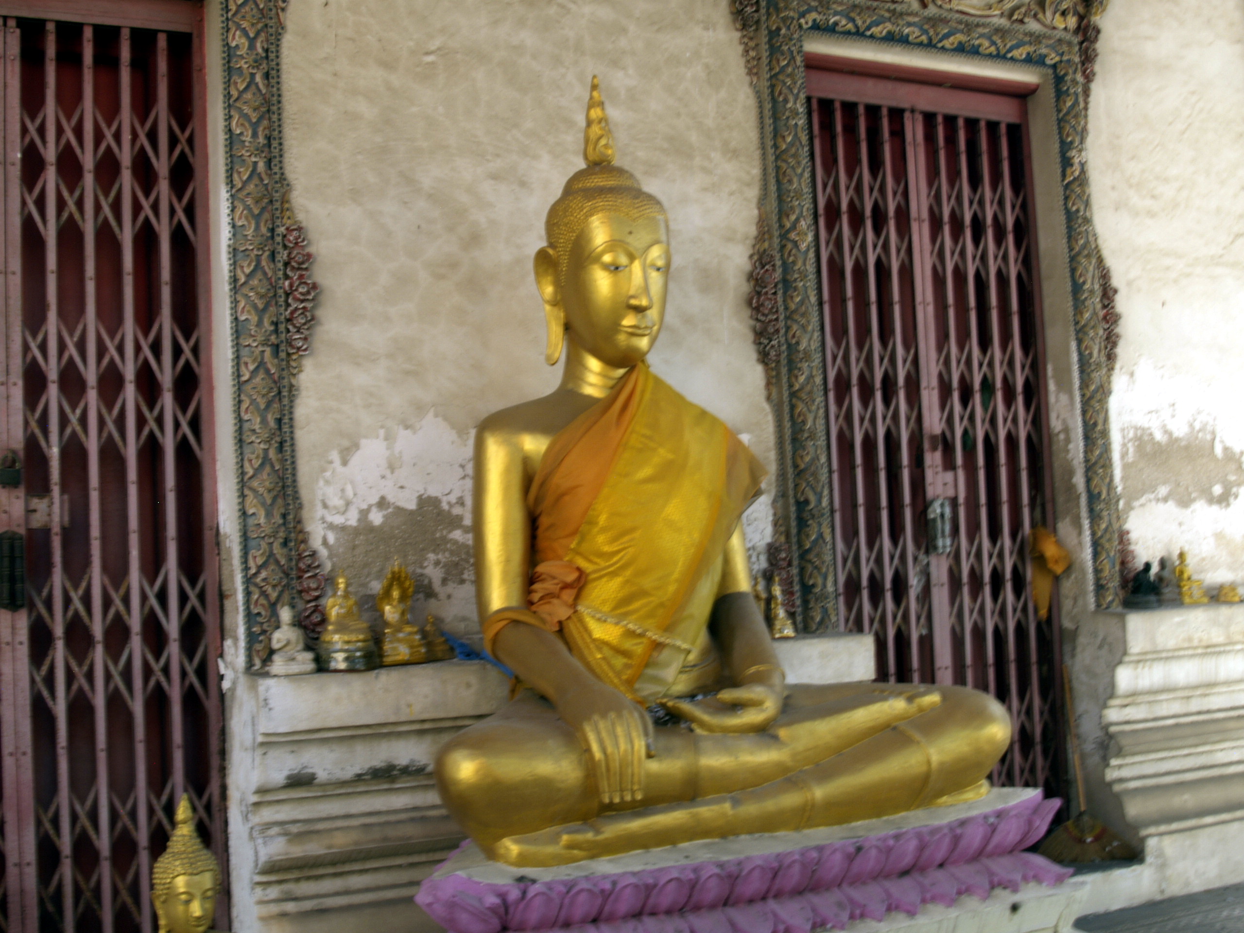 วัดประตูสาร