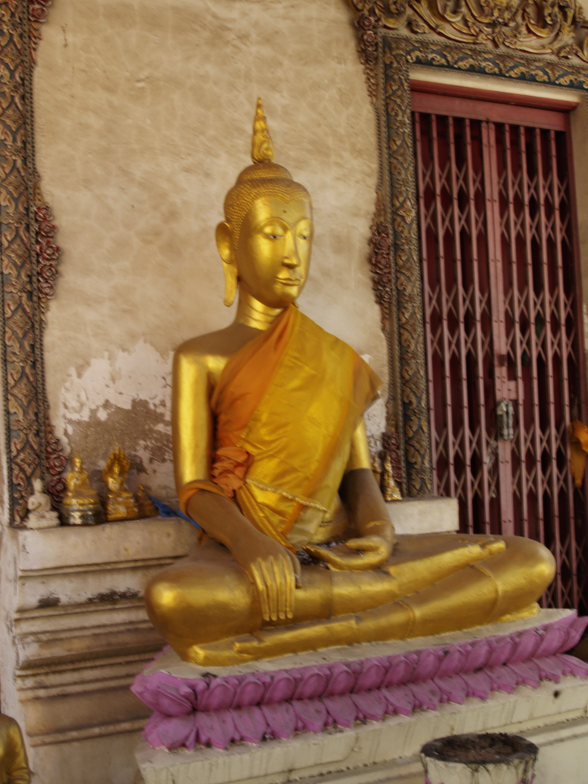 วัดประตูสาร
