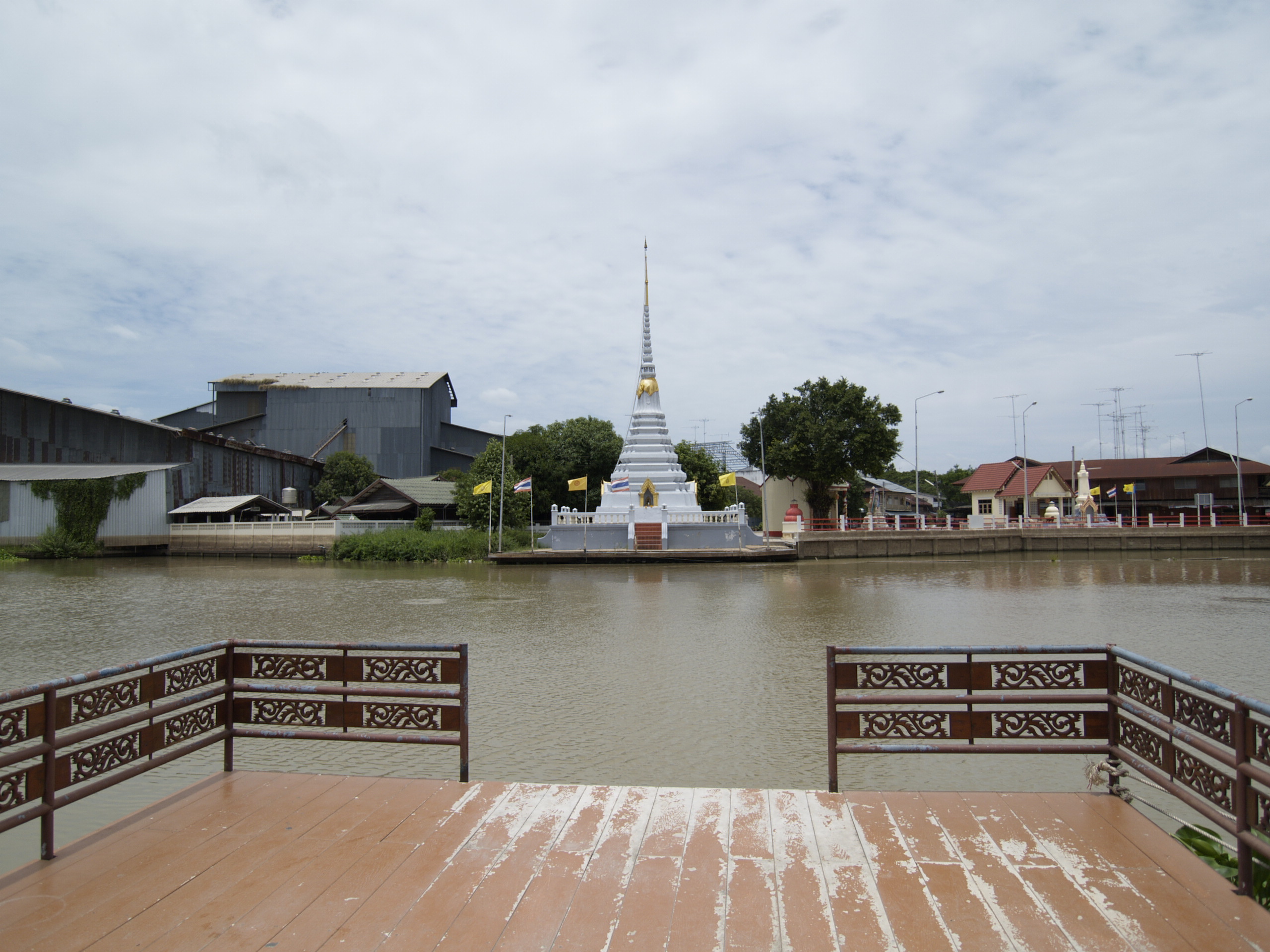 ตลาดเก่าศรีประจันต์ บ้านเจ้าคุณ